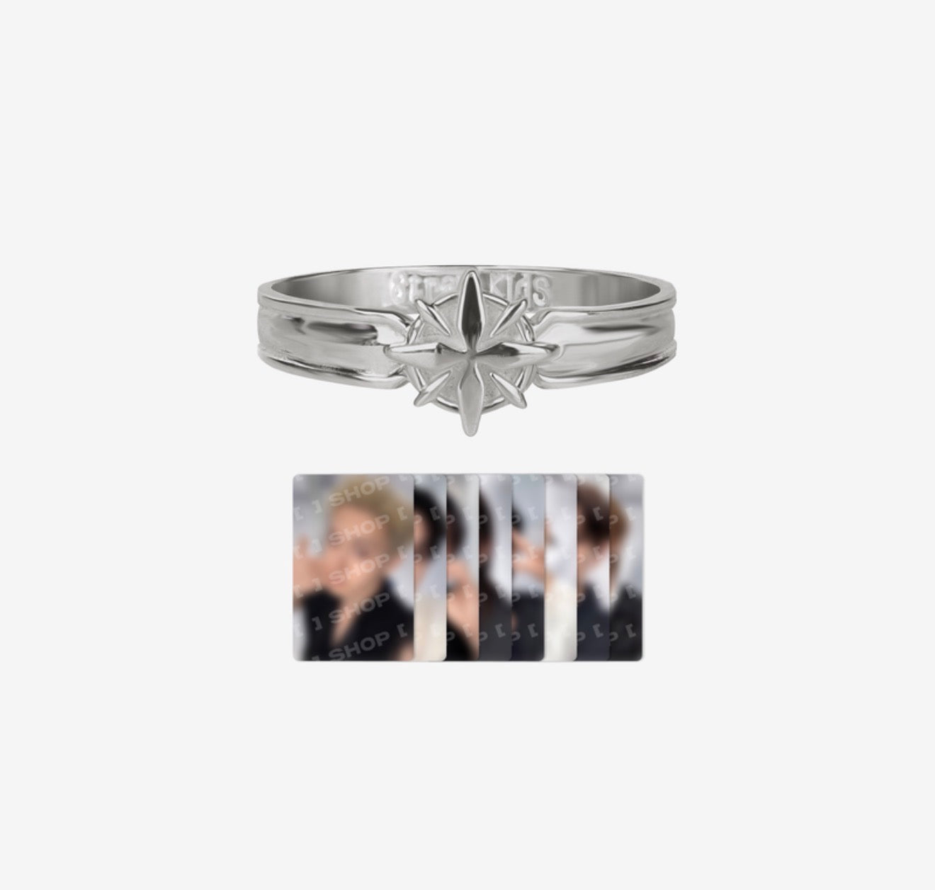 PRE-ORDER!! STRAY KIDS - RING <RUN IT WORLD TOUR> (Official MD)